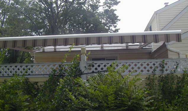 The Madera Giant lineup boasts a polished silhouette that instantly boosts your property's curb appeal and worth.