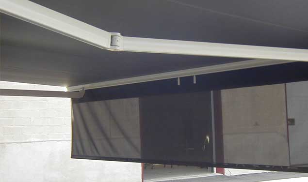 By pairing time-tested lateral arm functionality with state-of-the-art manufacturing, the Cape Code setup utilizes a fully enclosed, low-profile cassette housing.stated architecture of the Madera Commercial line allows it to integrate flawlessly into your building's exterior walls, smoothly stretching your business footprint into the open air.